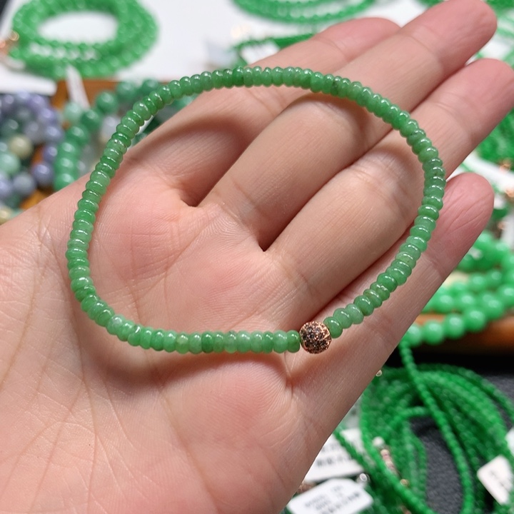 翡翠未镶嵌手链翡翠