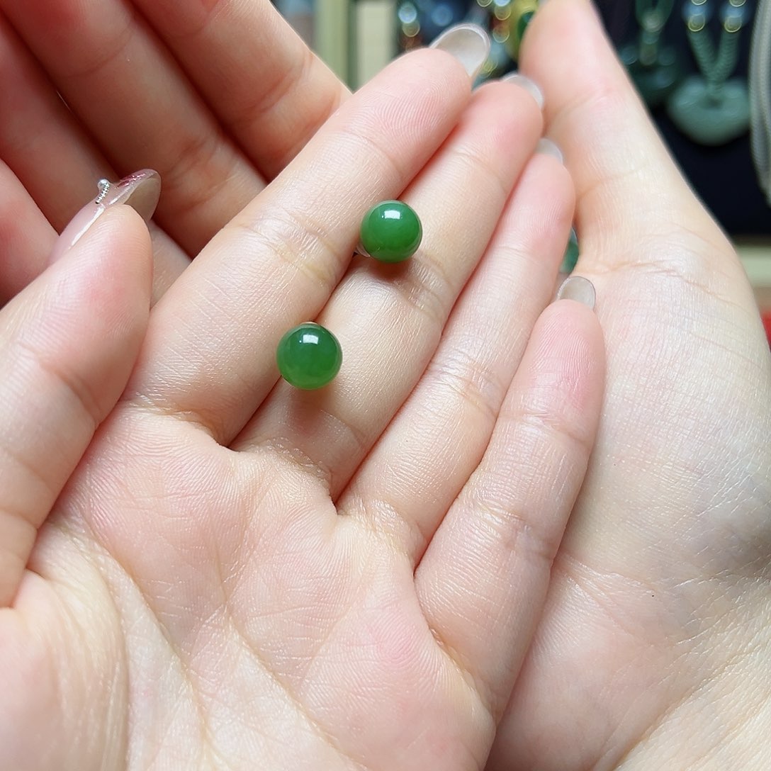 和田玉银S925镶嵌耳饰