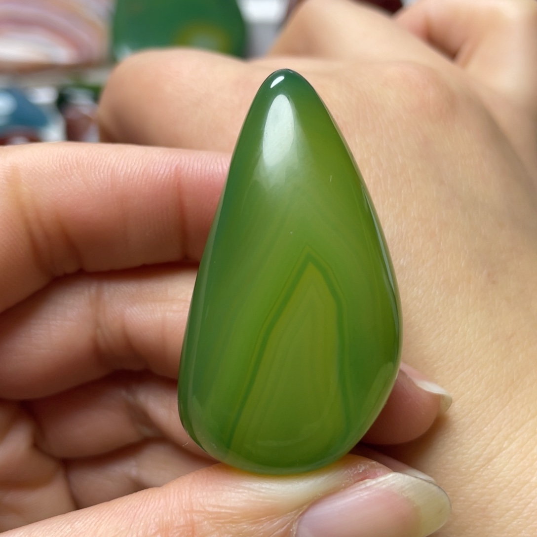 玛瑙/玉髓未镶嵌珠宝奇石