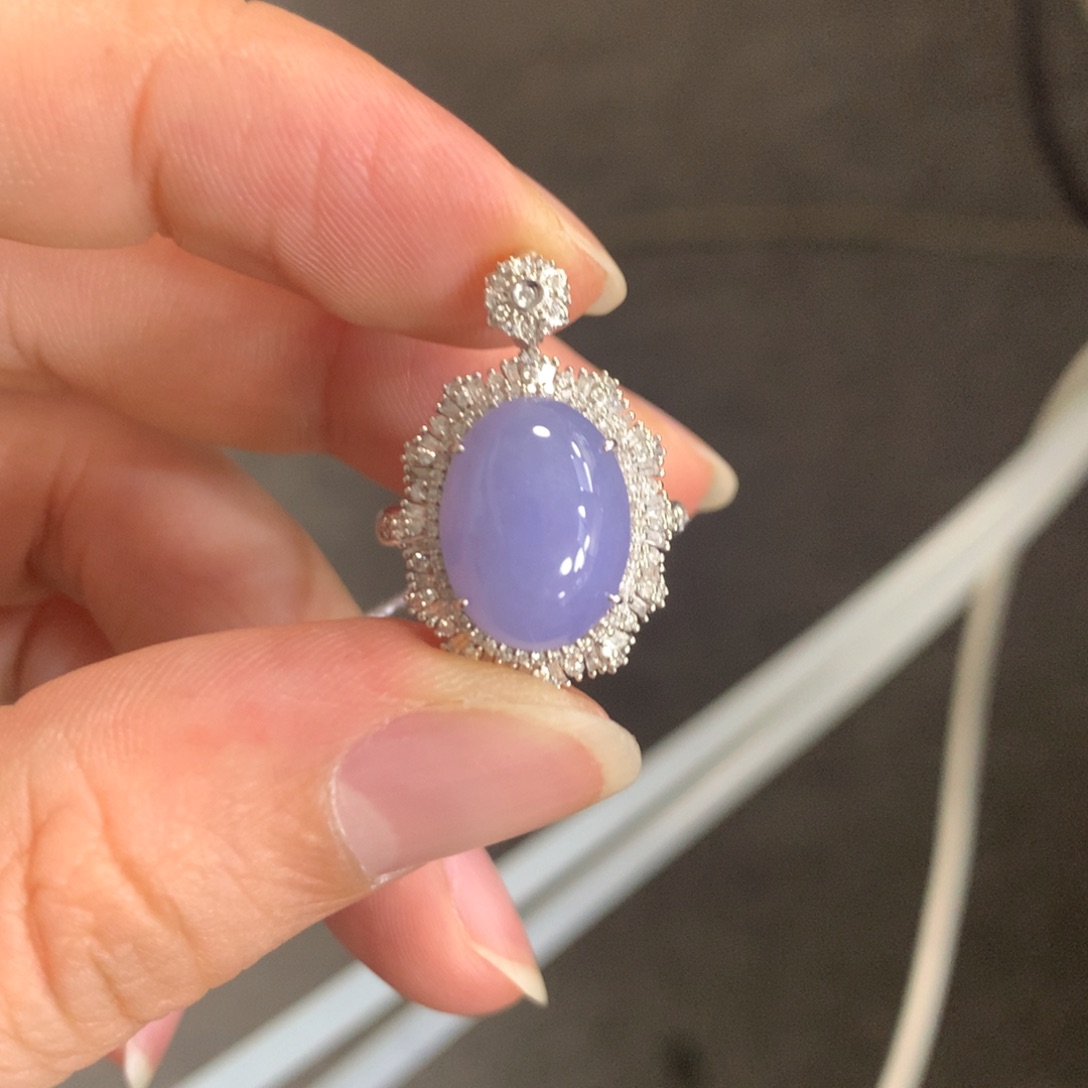 翡翠戒指18K金镶嵌翡翠