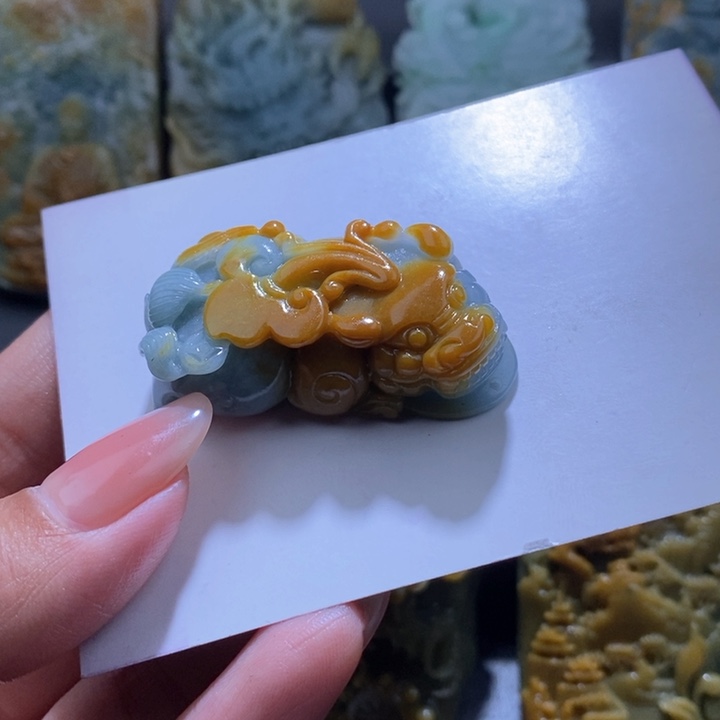 定制翡翠未镶嵌Z*L貔貅