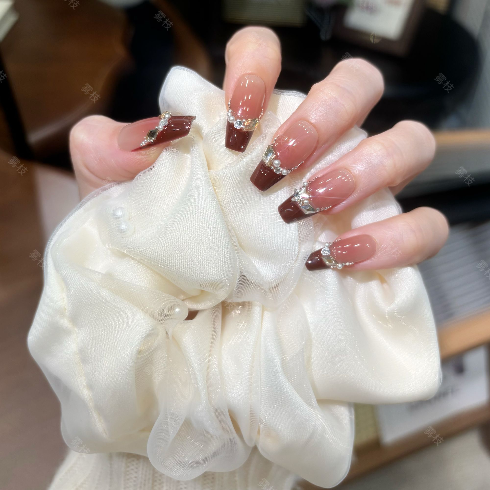 【花海漫舞】满钻爆闪裸色腮红法式气质显白高级百搭纯手工美甲贴片