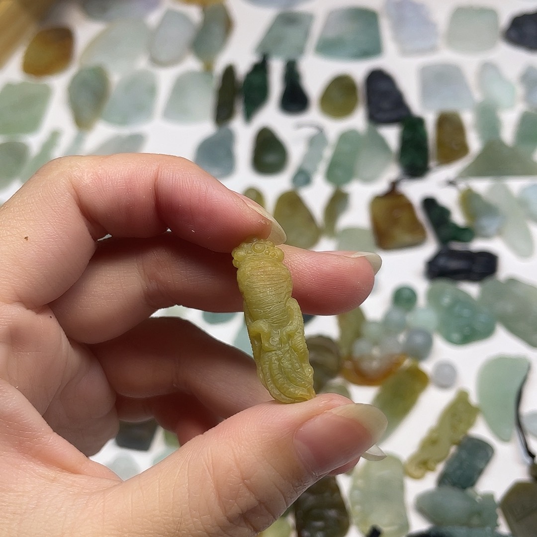 未镶嵌定制翡翠翡翠