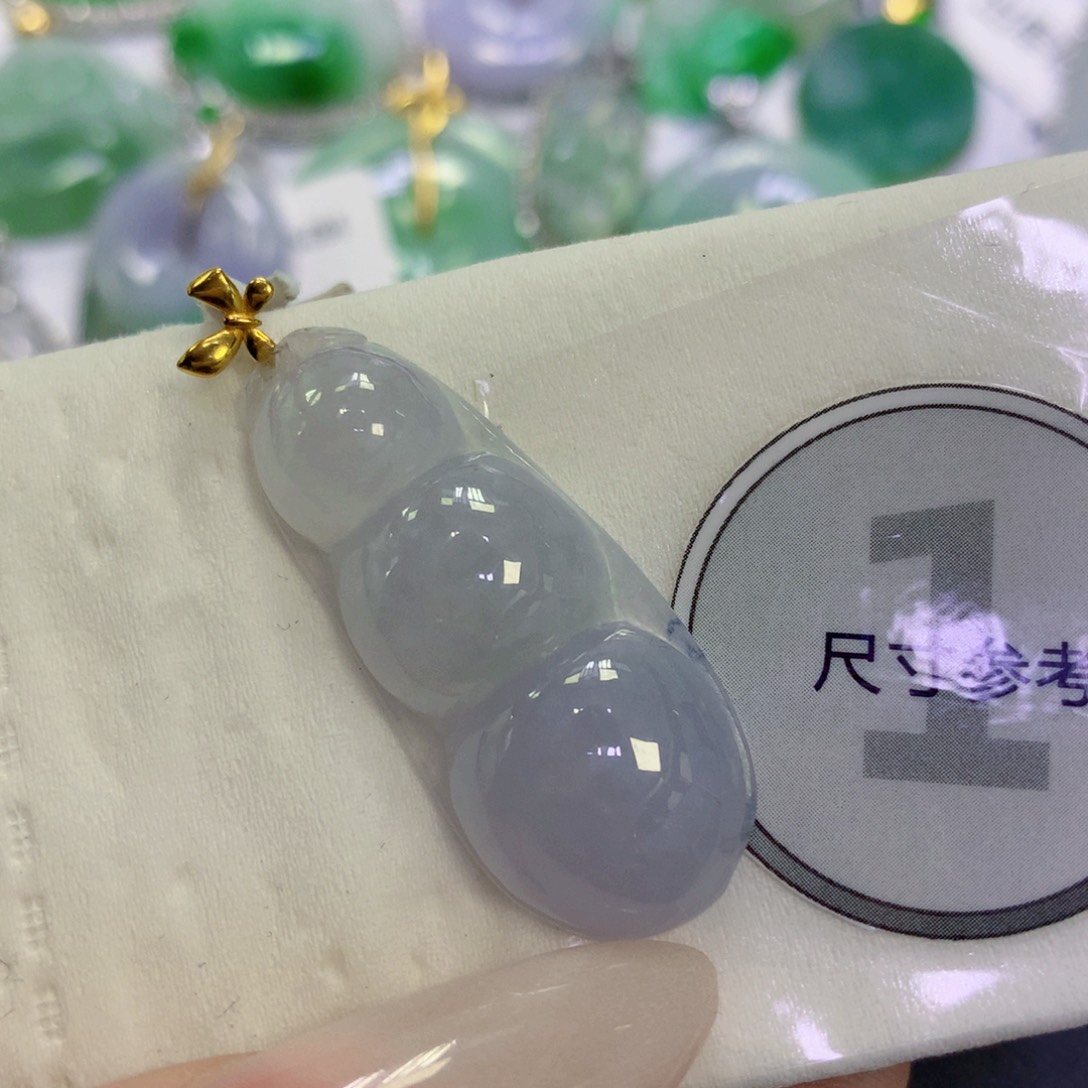 翡翠18K金镶嵌颈饰天然缅甸翡翠a货百元以上9元证书费自理