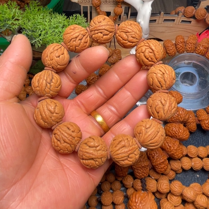 桃核手串龙纹桃核77