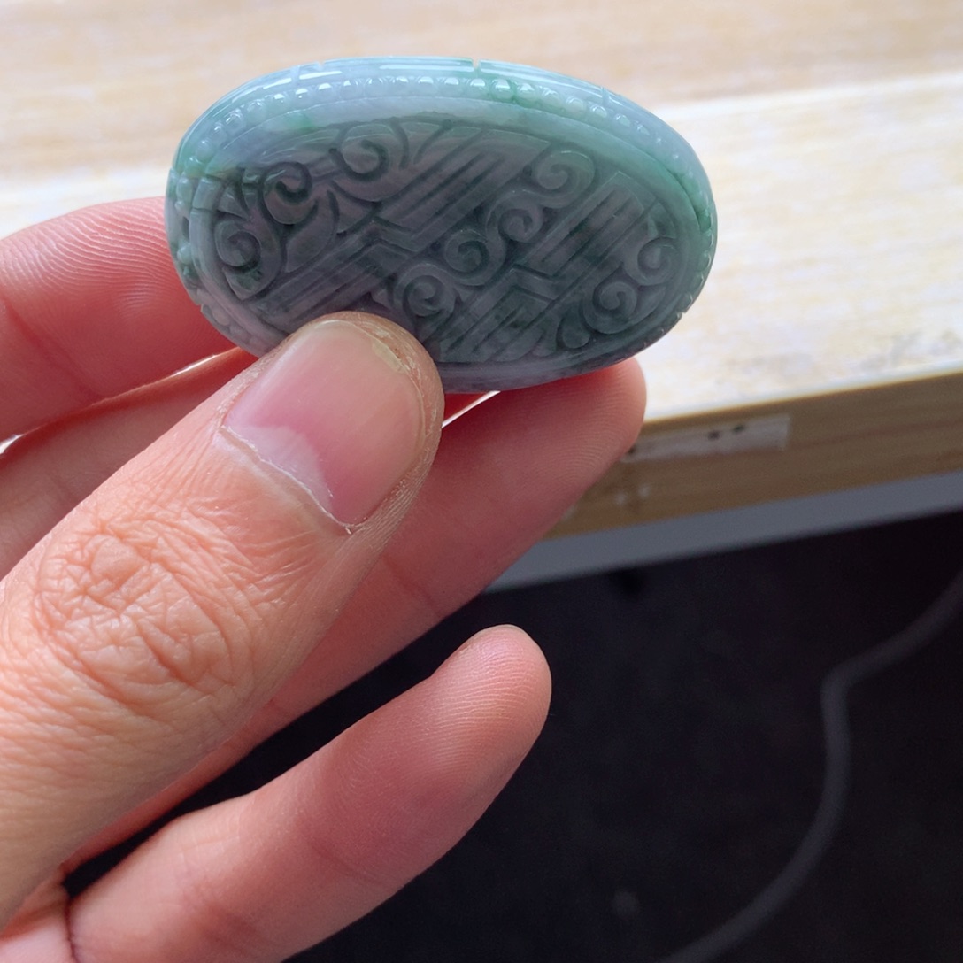 翡翠颈饰未镶嵌吊坠