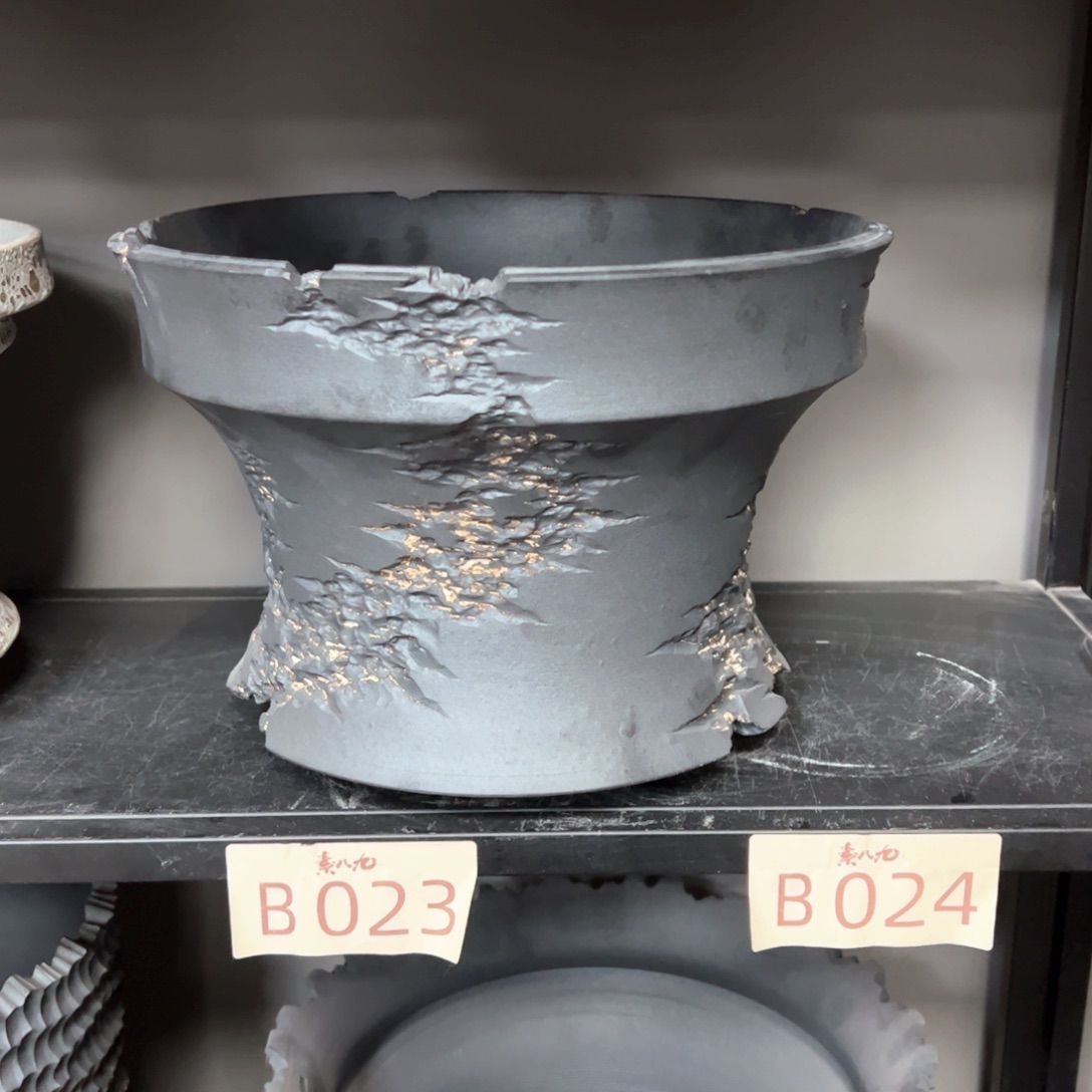 素八九陶瓷内口24高18微瑕日****.