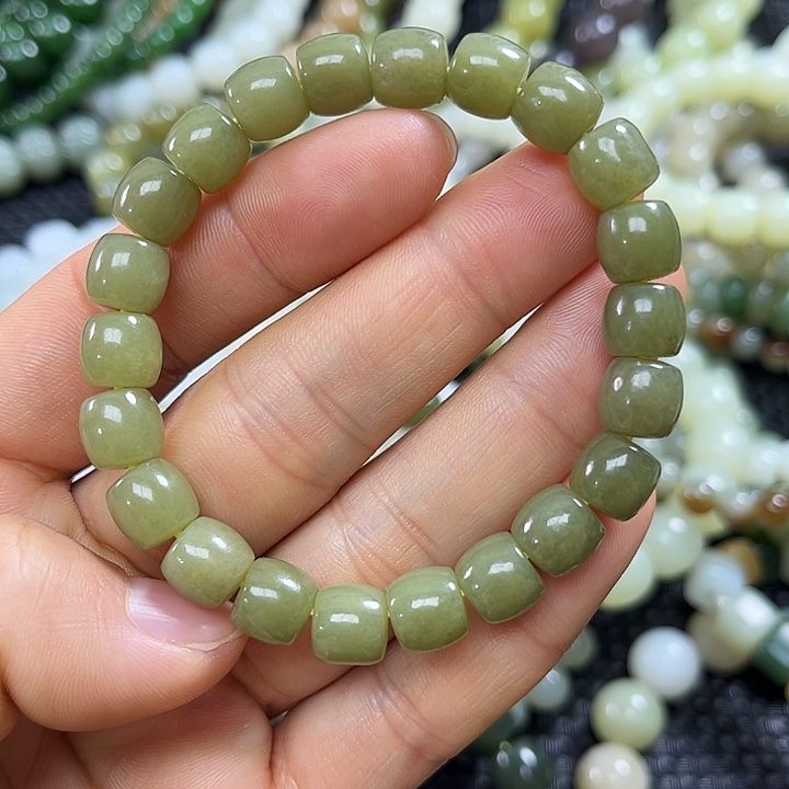 和田玉未镶嵌手链