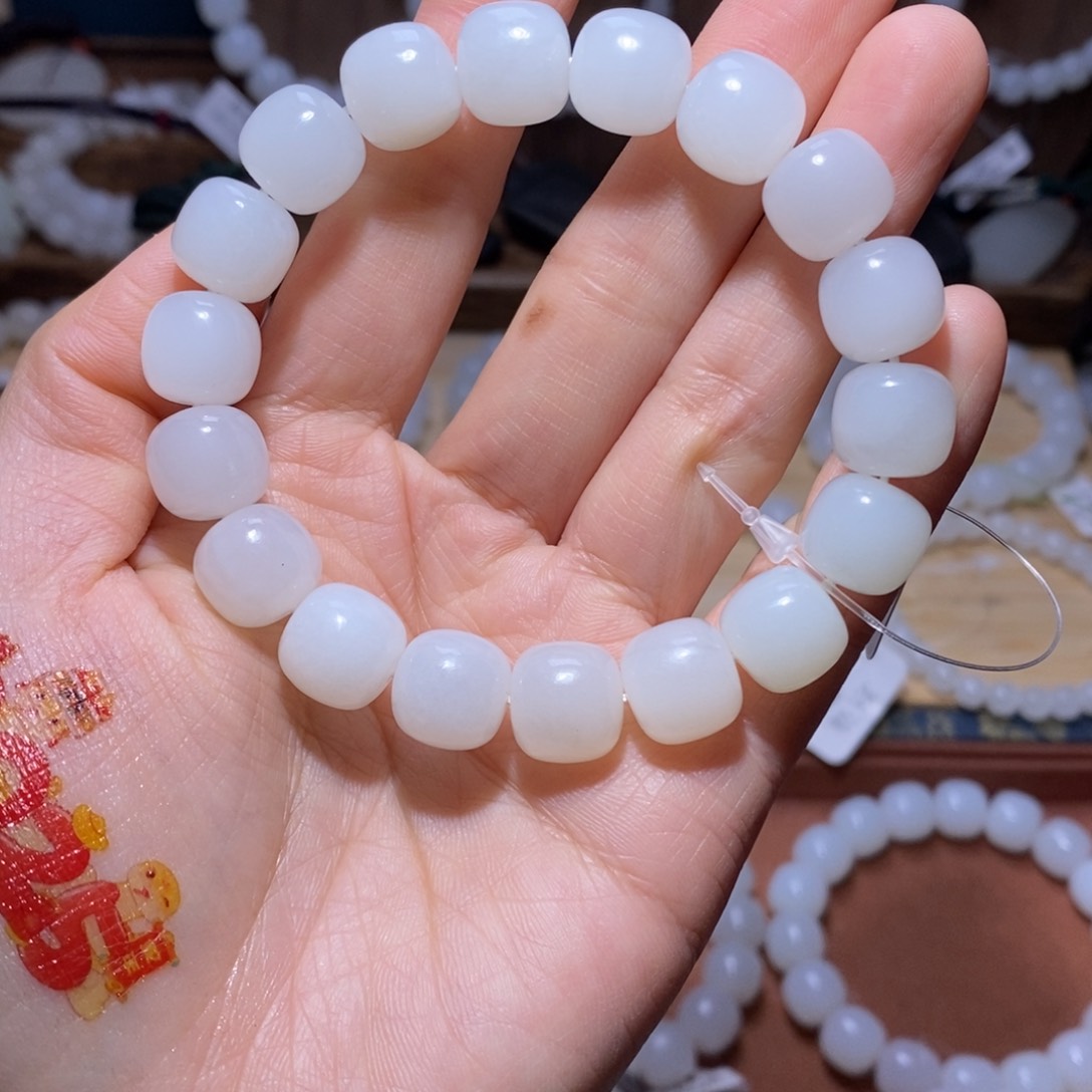 和田玉手串未镶嵌12