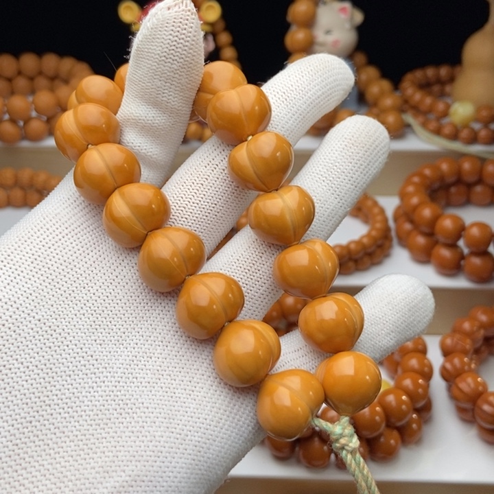 ゛***桃吊坠猴头核桃屁桃