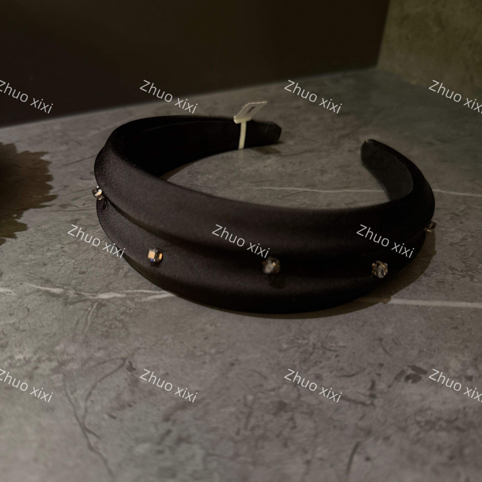 复古简约静奢款高颅顶带钻头箍-00220