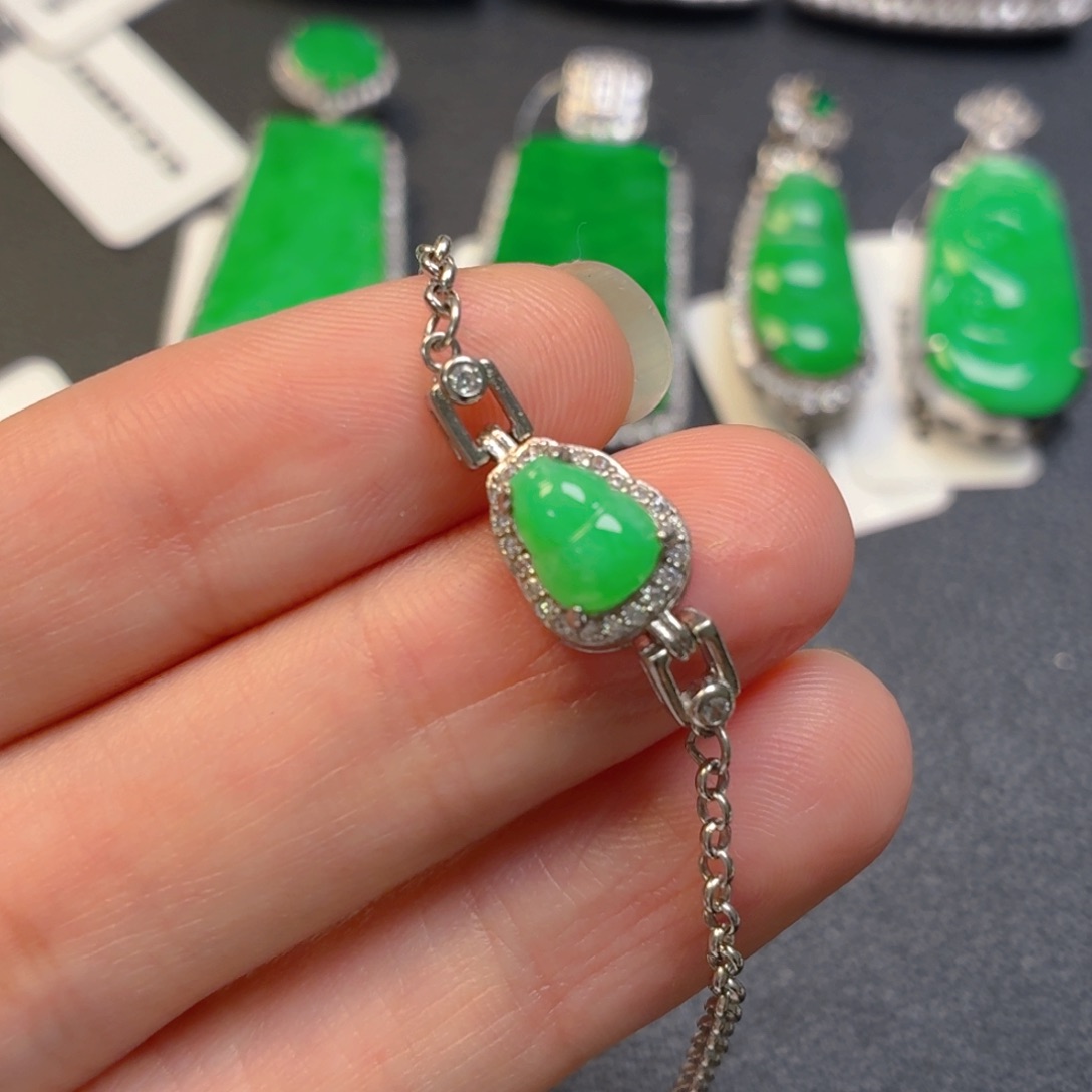 翡翠银S925镶嵌吊坠(不含链)手链
