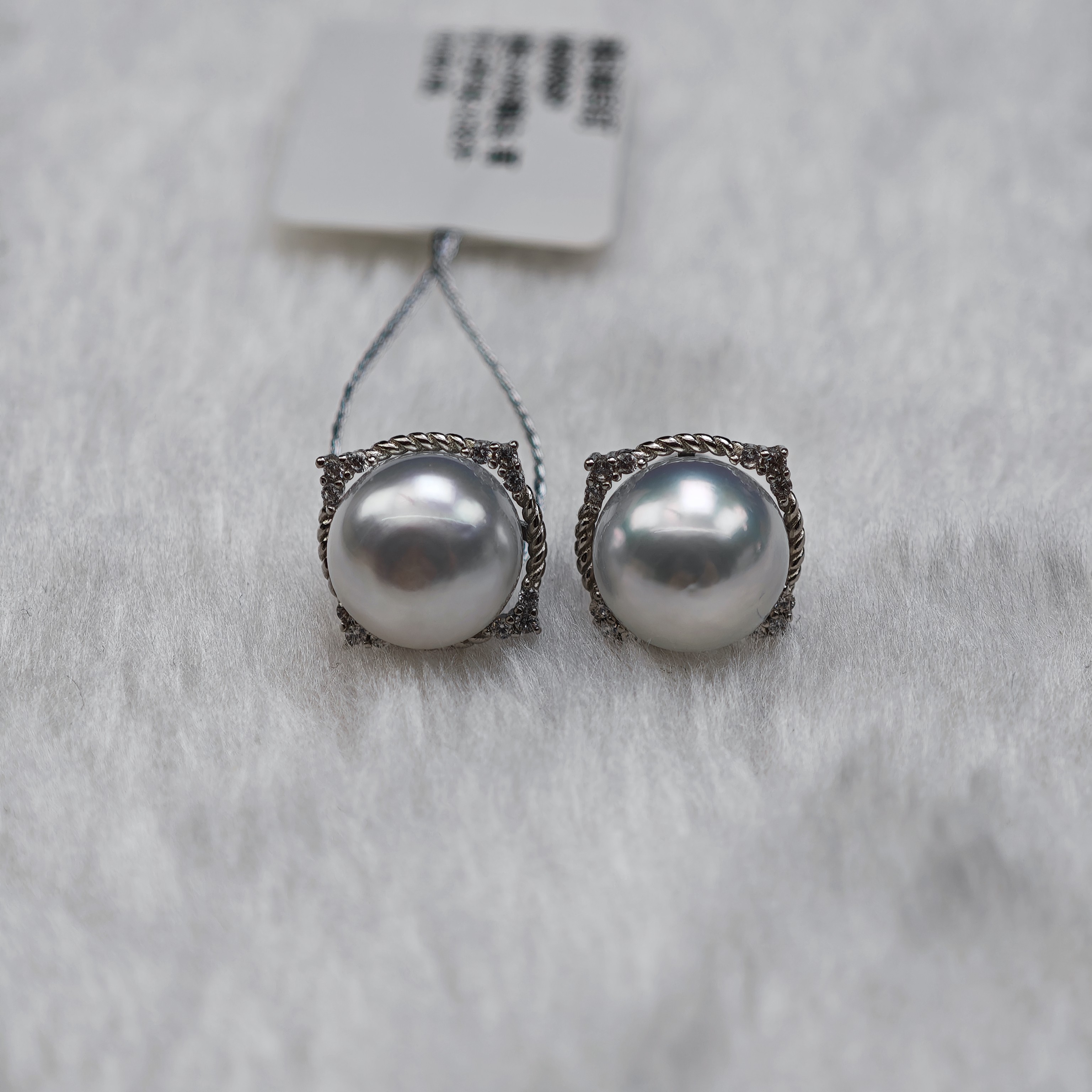 9-10mm海水澳白牛头耳钉冷白光强光微瑕时尚百搭气质新春礼物