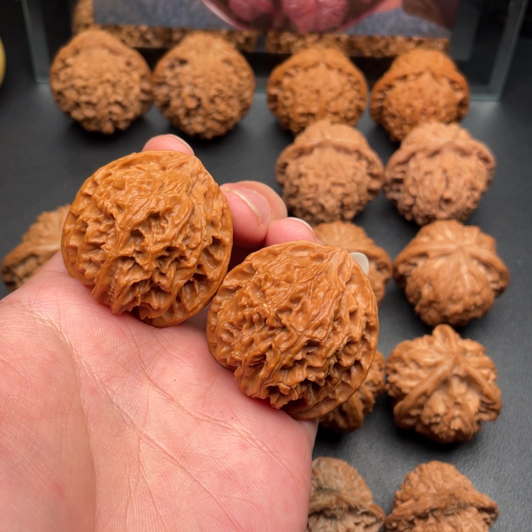 文玩核桃吊坠原生态苹果园40