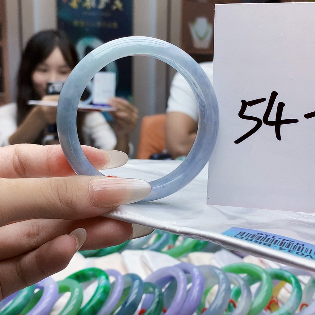 翡翠手镯未镶嵌g