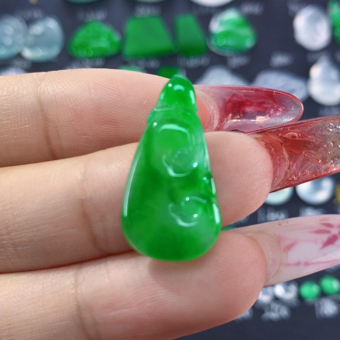 翡翠颈饰未镶嵌纯天然缅甸翡翠A货