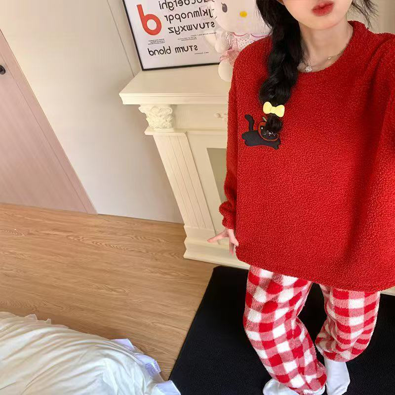 新疆包邮【5576】猫咪刺绣睡衣套装-衣长63腰围62裙长97