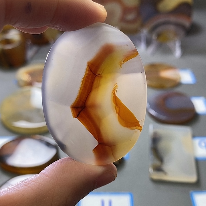 玛瑙/玉髓未镶嵌珠宝半成品121