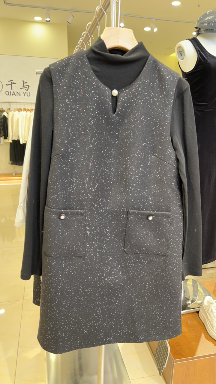 春季两件套时尚女士休闲