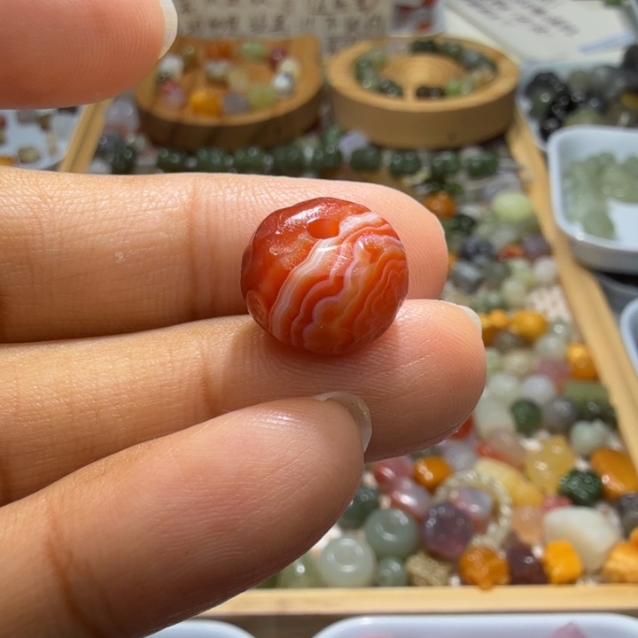 和田玉未镶嵌珠宝半成品