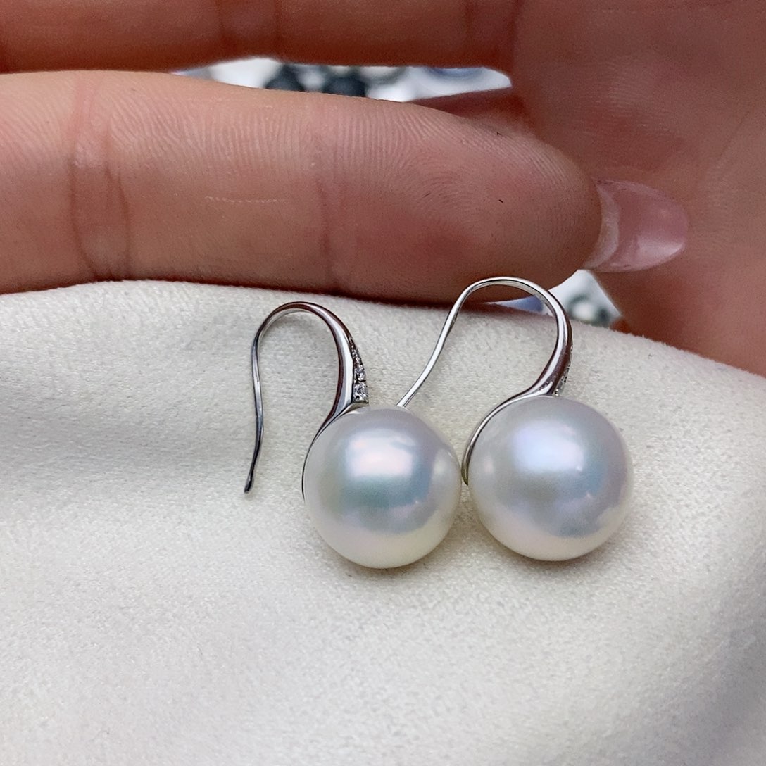 【闪购商品】淡水珍珠耳饰银S925镶嵌115
