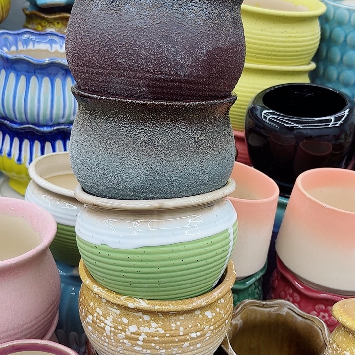 多肉绿植陶瓷花盆9.9包邮，有孔