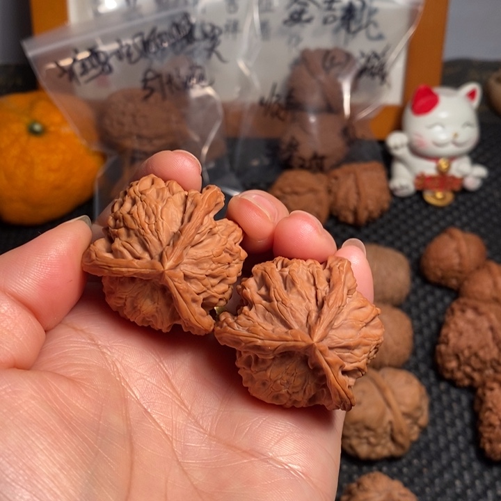 幕***༗把件文玩核桃39盘山三棱