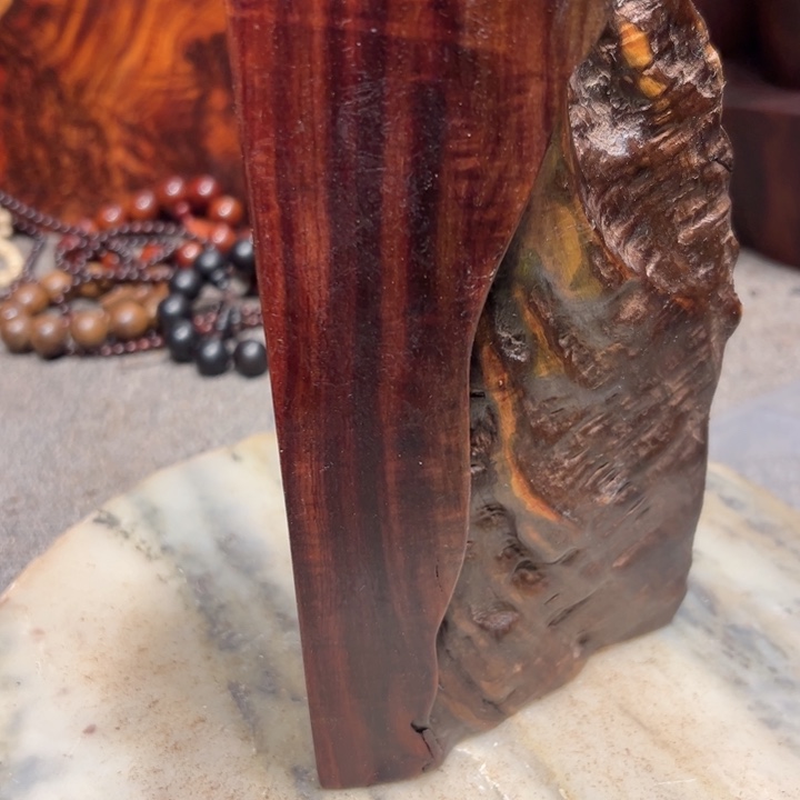 青***.紫檀木类端景台檀香