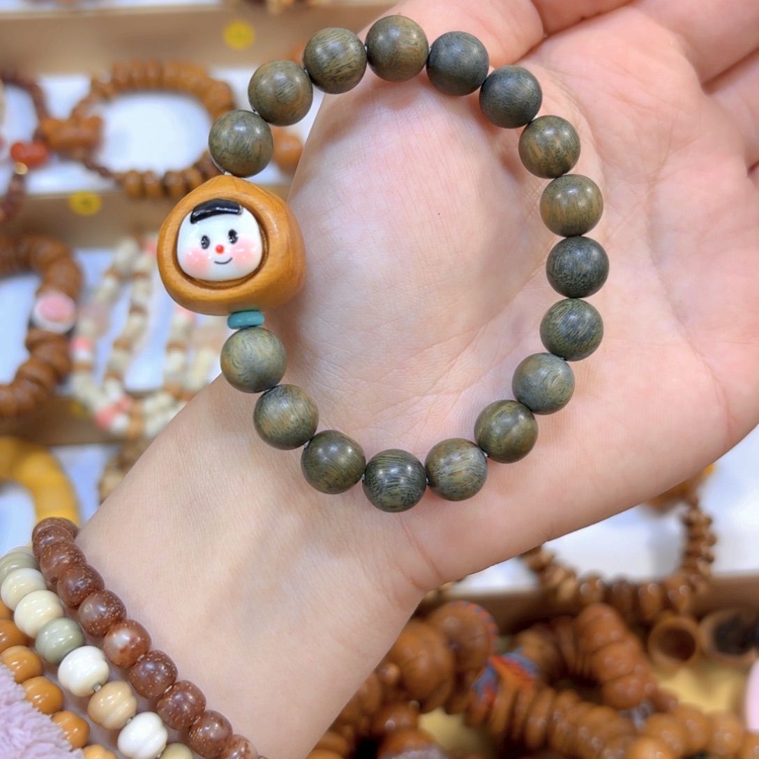 吊坠星月菩提绿檀