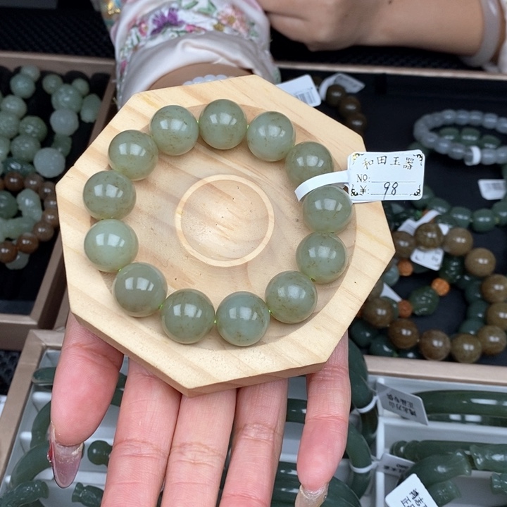 和田玉（糖玉）手链未镶嵌