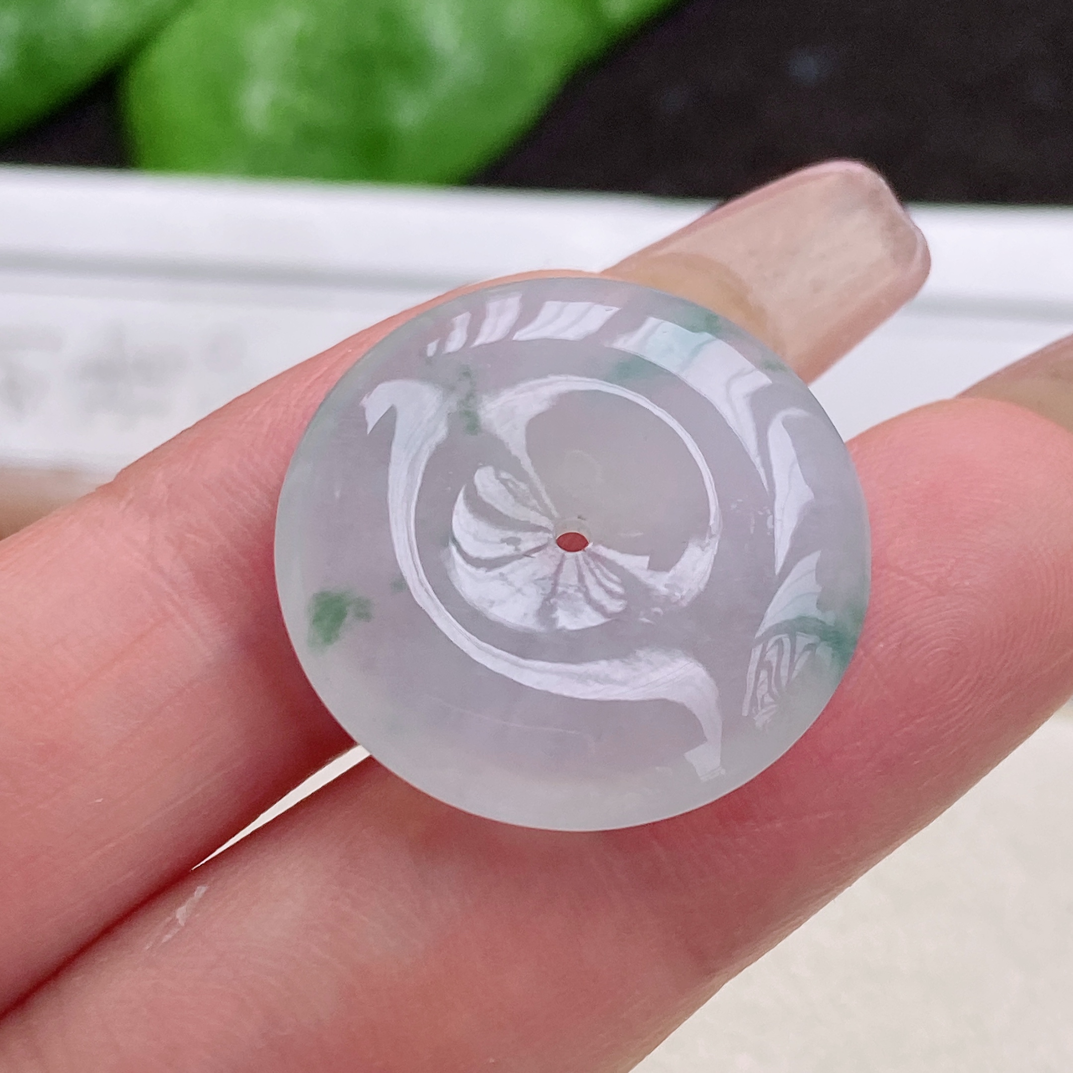 天然翡翠A货冰糯种飘花平安扣吊坠