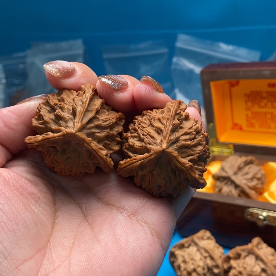 把件文玩核桃城****.盘山