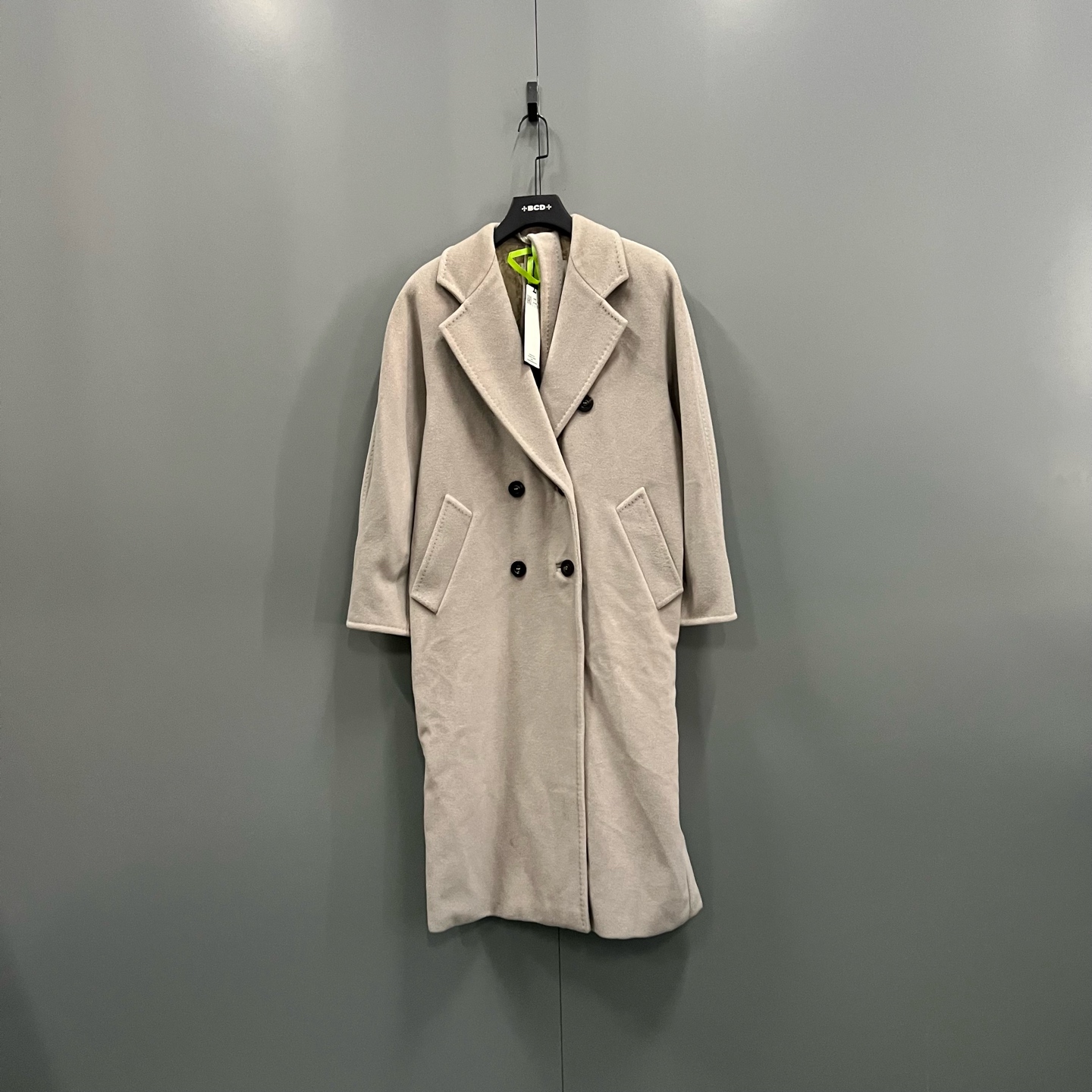 99新 MaxMara zt1 101801 纯色翻领大衣 36码/98新/610274