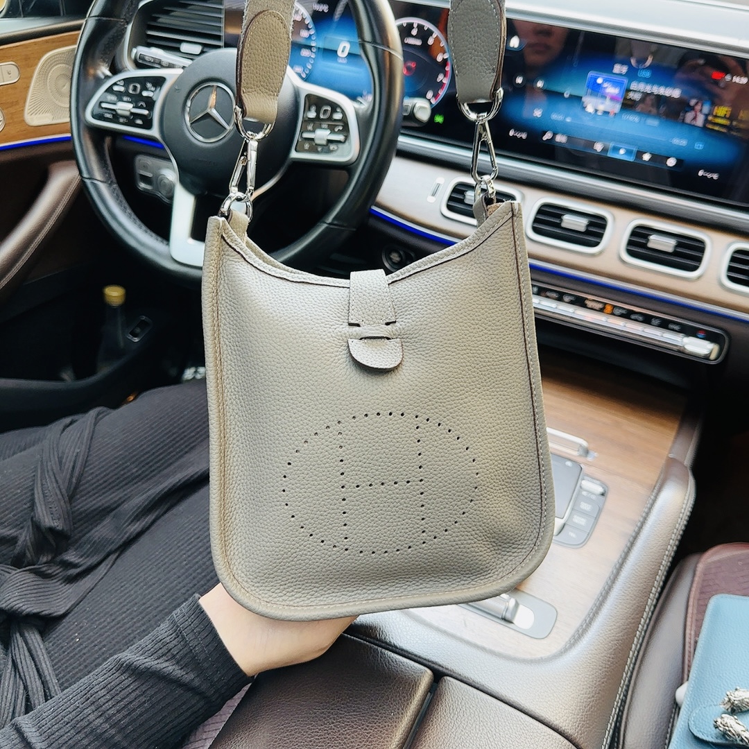 达芙伦女包护士包