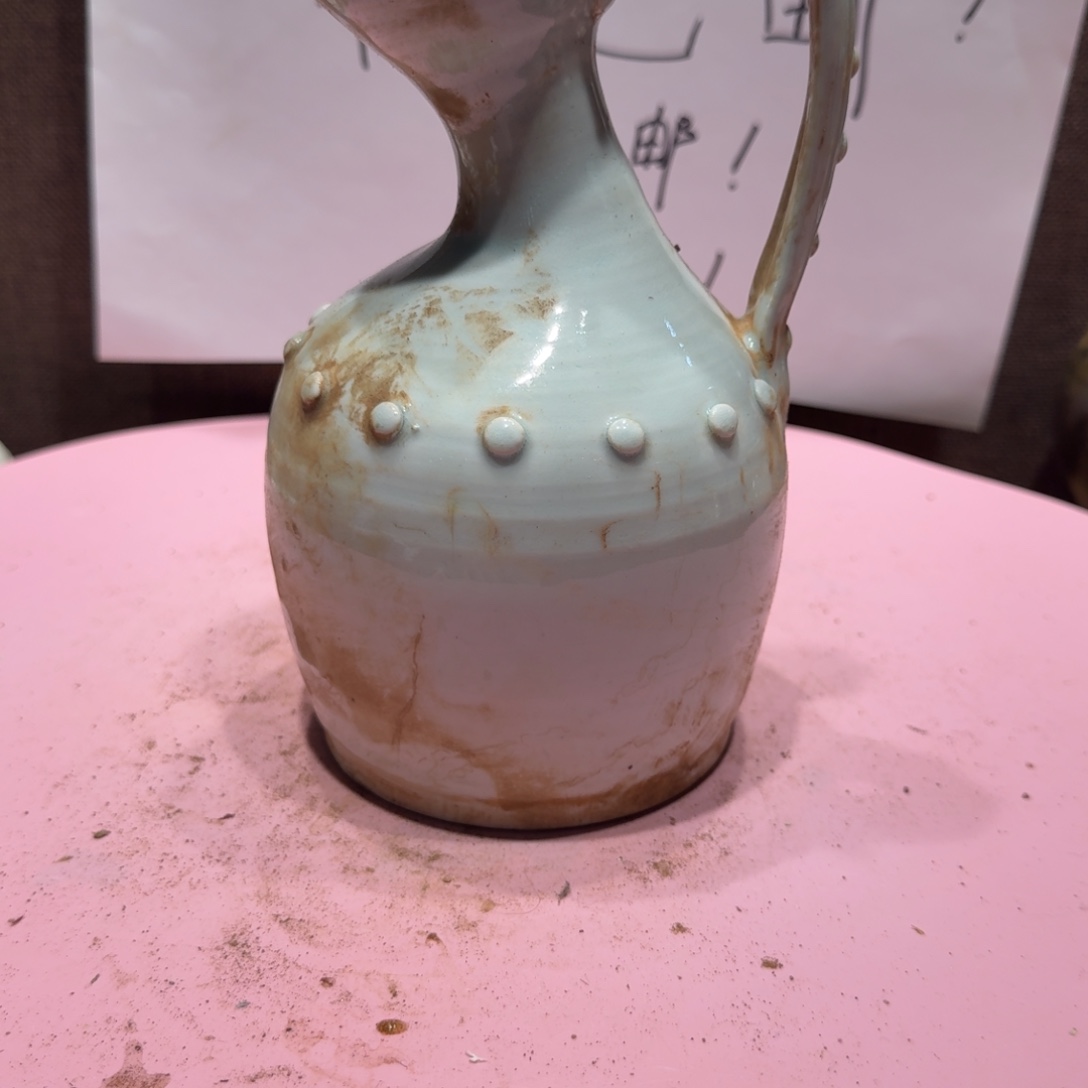 陶其他漂亮的小瓷瓶子