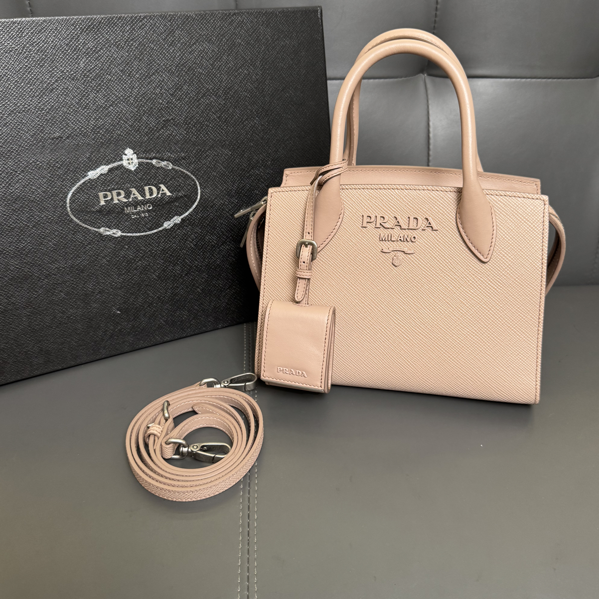 99新 Prada/普拉达 普拉达新款子母手提斜挎包