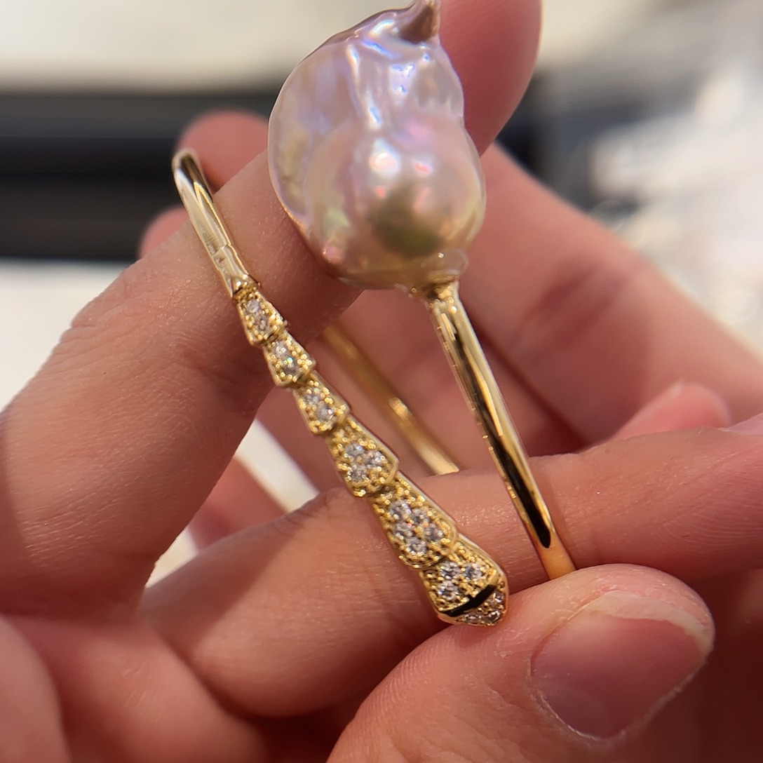 淡水珍珠手链合金