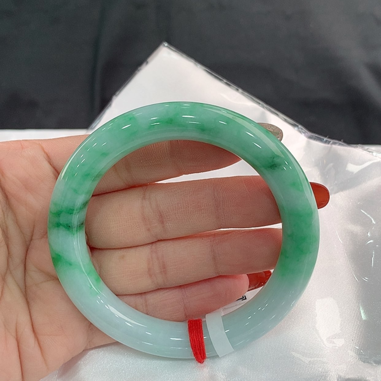 【闪购商品】翡翠手镯未镶嵌圆58.6