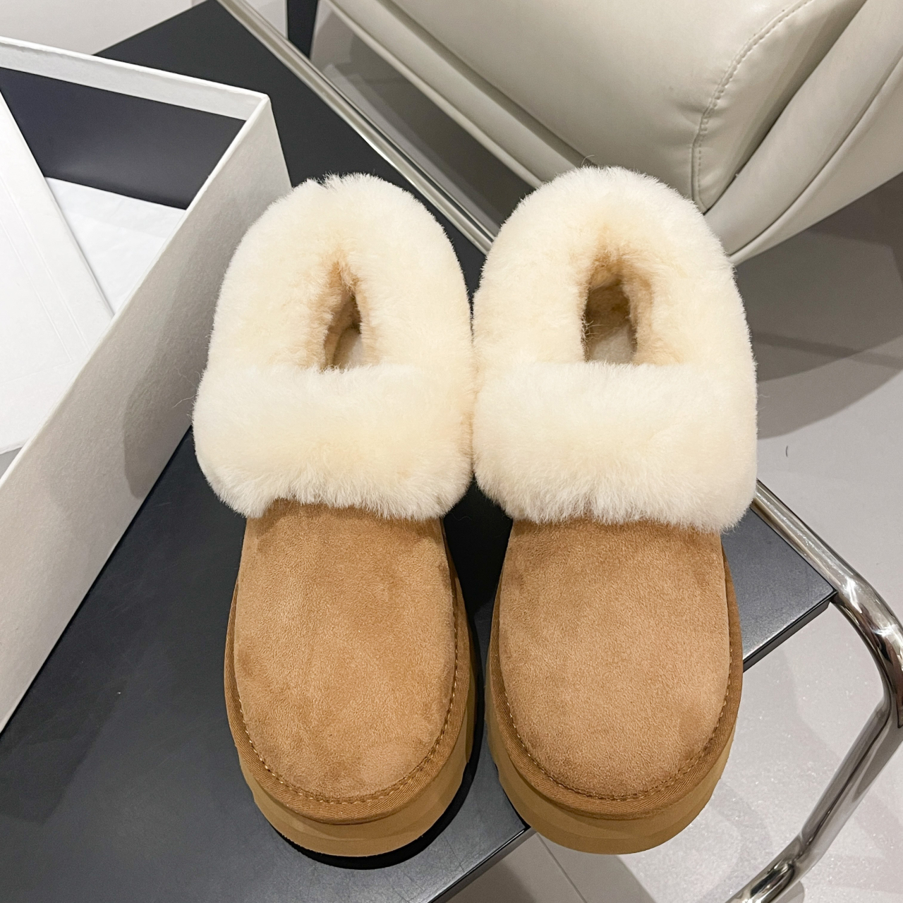 东北雪地靴女冬季新款加绒加厚大码41-42厚底短靴防滑一脚蹬棉鞋