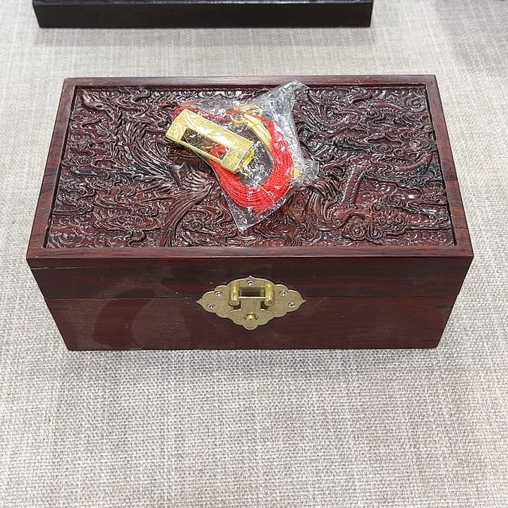 手工艺品琉璃红木工艺品雕刻工艺微暇