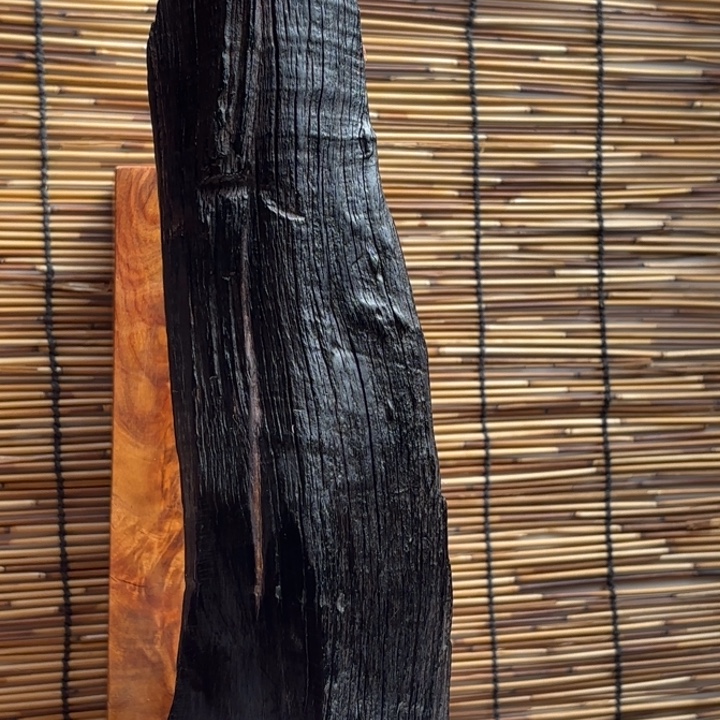 七***分大叶紫檀（黑酸枝木类）