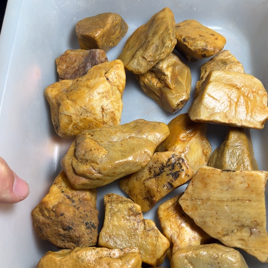 张***尧昌化石其他昌化田黄石