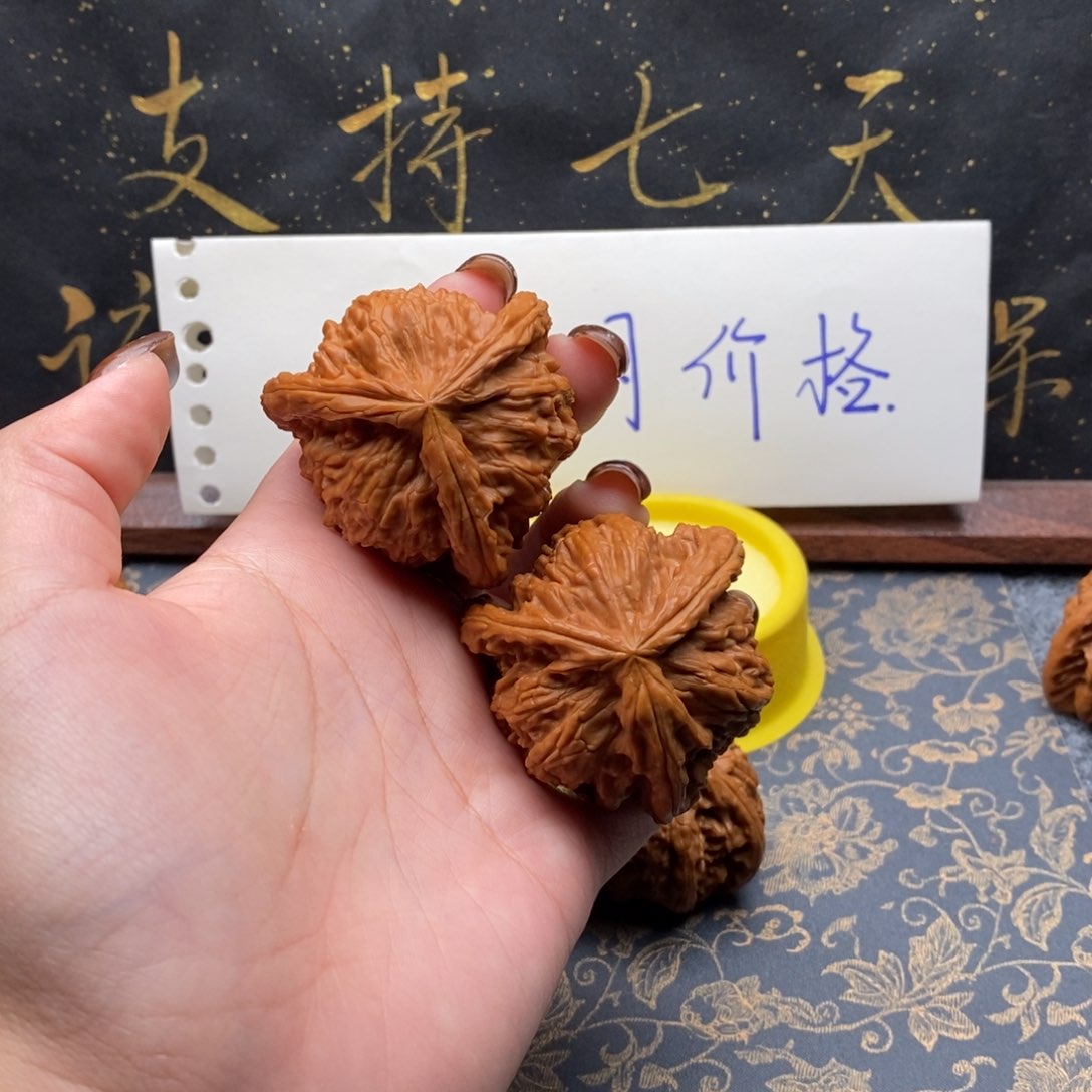 吊坠文玩核桃孙*明