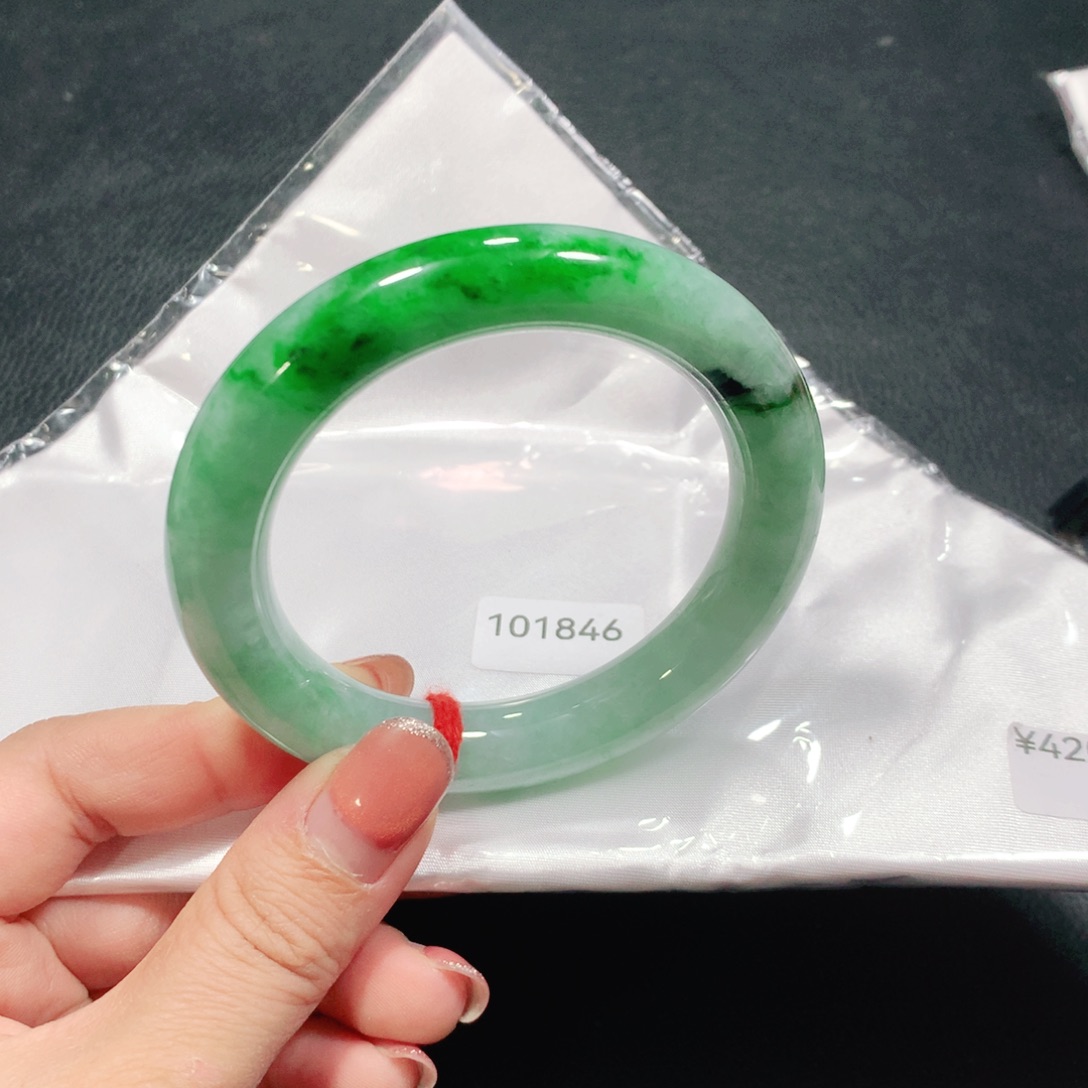 翡翠未镶嵌手镯（圆镯）辣阳绿冰润03