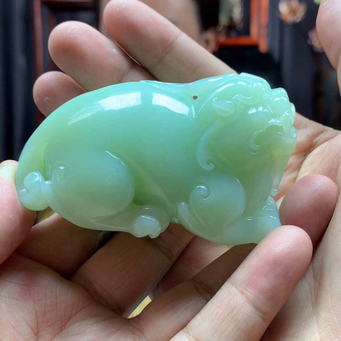 和田玉未镶嵌把件