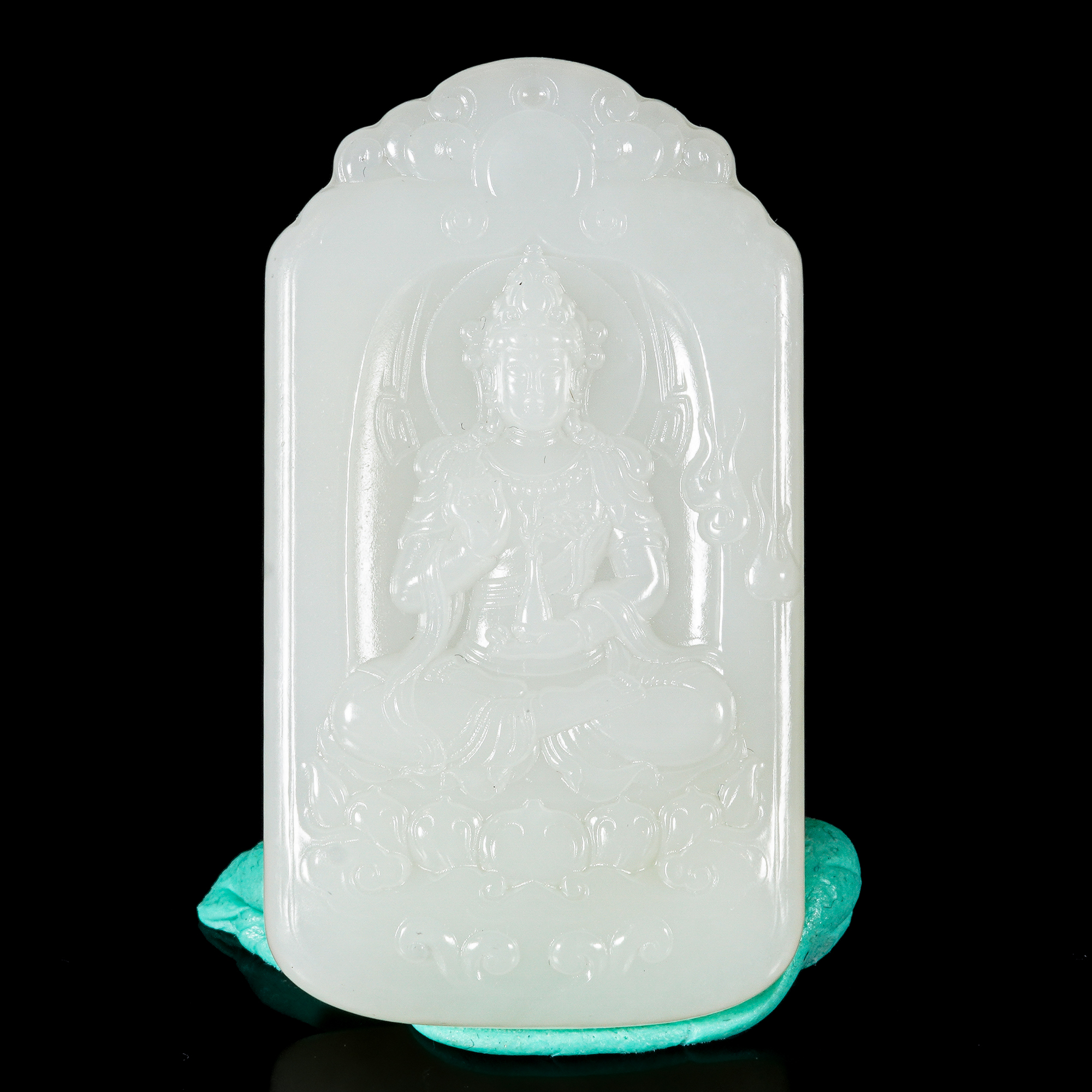 LOT.023和田羊脂白玉菩萨牌/X2395