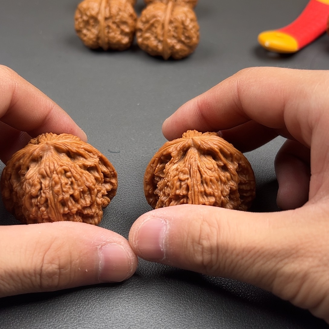 用***8吊坠文玩核桃核桃