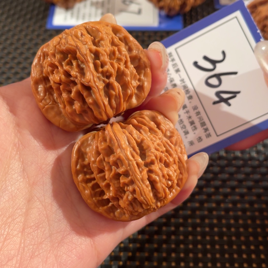 文玩核桃把件364号41尺楼