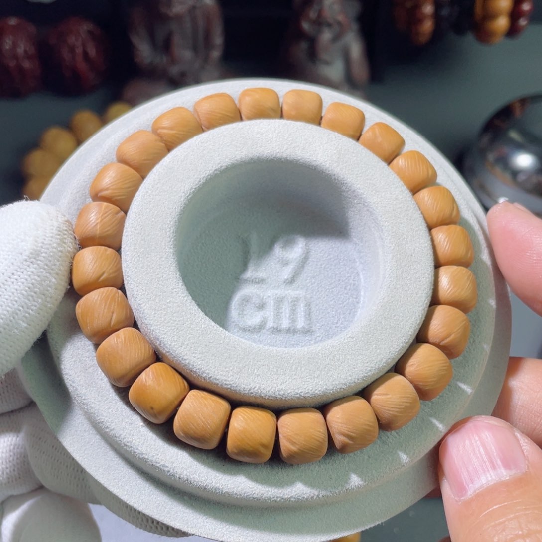 猴头核桃吊坠全品山峦9+