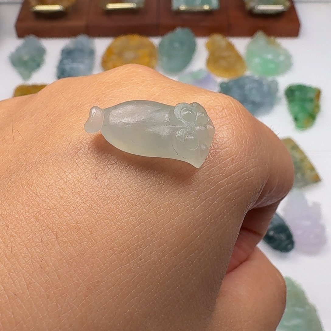 定制翡翠未镶嵌毛货